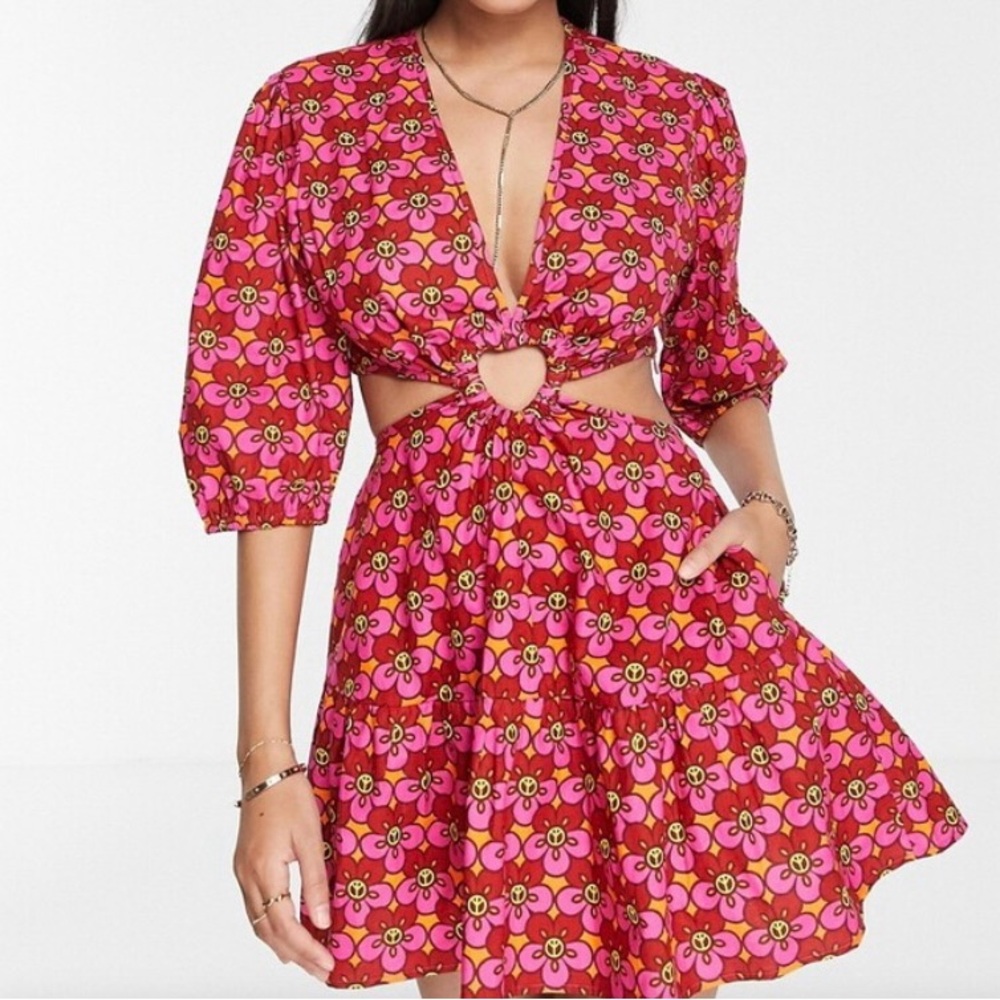 Never Fully Dressed Peace Flower